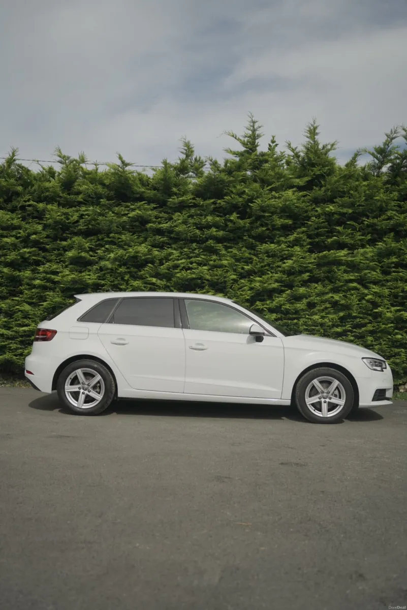 Audi A3 Sportback 2021-EXTREMELY LOW MILEAGE - Image 4