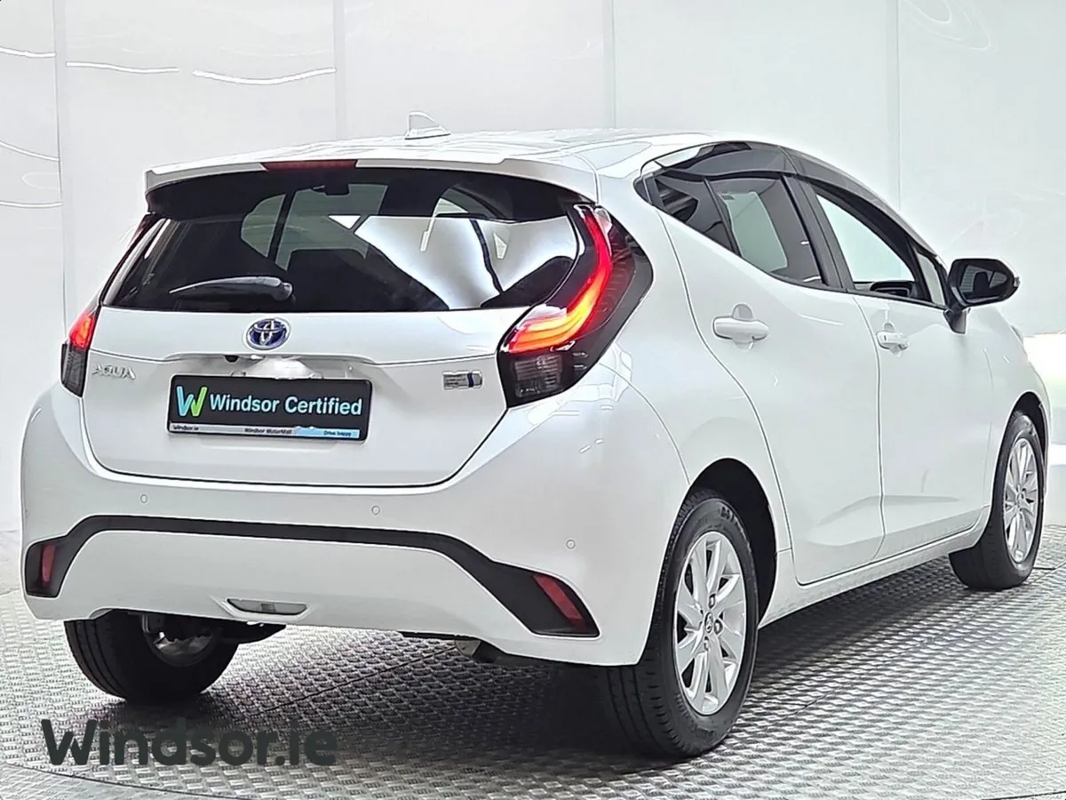 Toyota Aqua 1.5 Hybrid Z Model - Image 2
