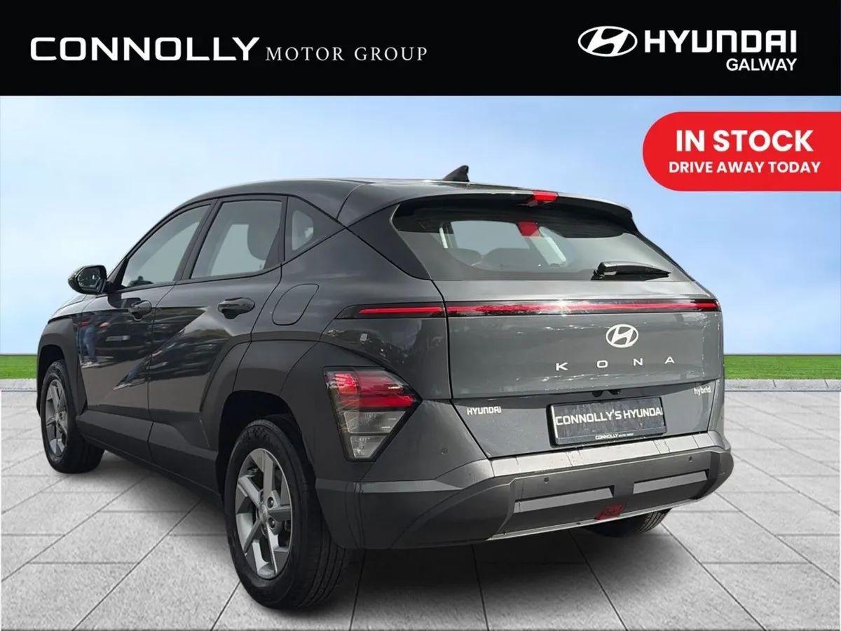 Hyundai KONA 1.6 HYBRID Signature Auto - Image 2