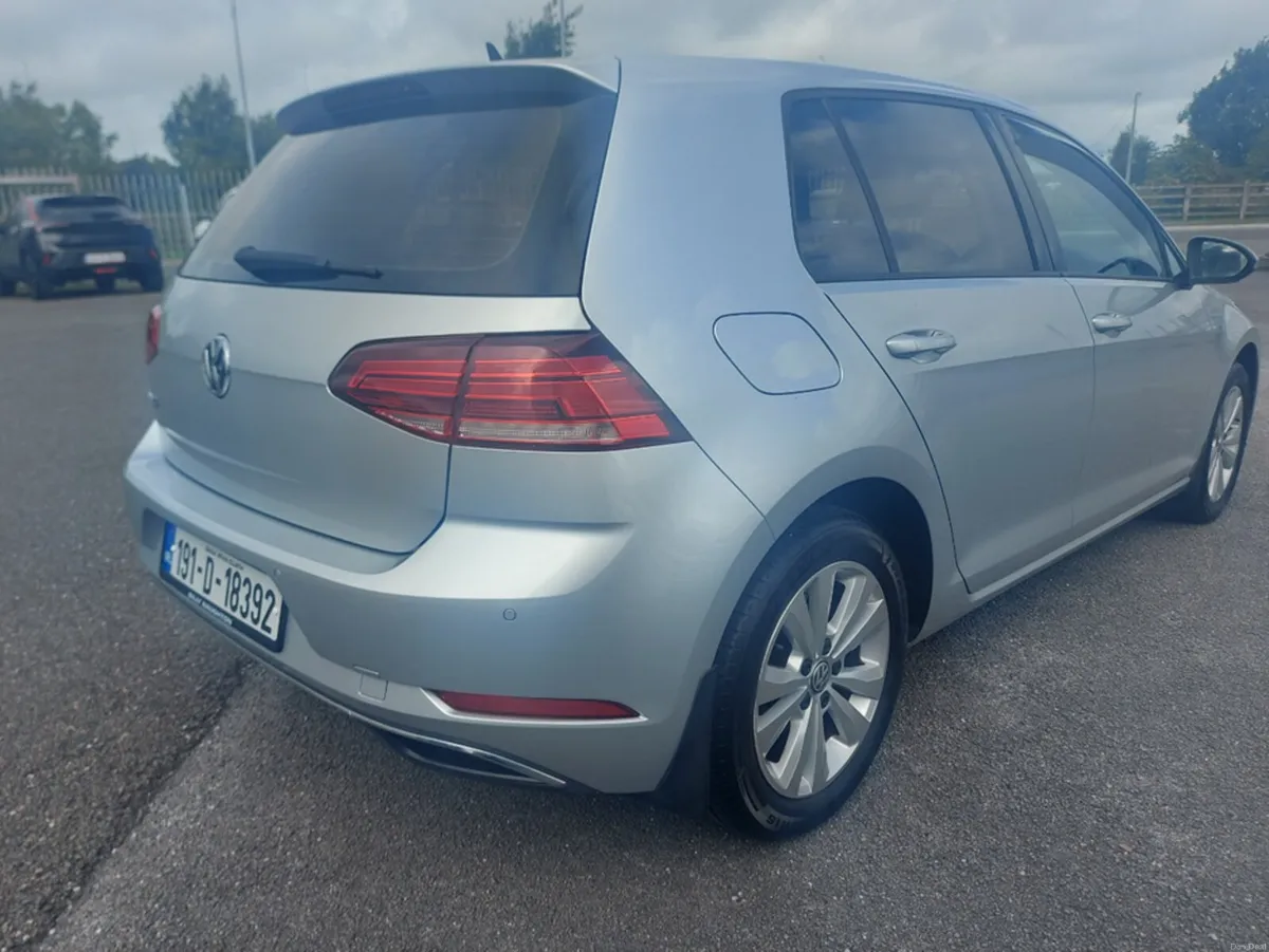 Volkswagen Golf CL 1.6 TDI MANUAL 5SPEED 5DR 115HP - Image 5