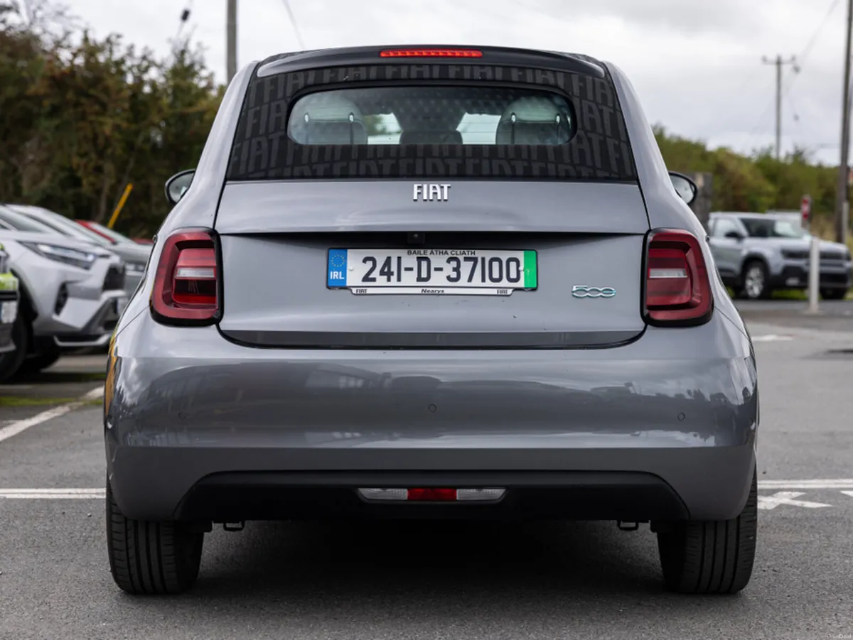 Fiat 500e LA PRIMA BYBOCELLI CABRIOLET - Image 5