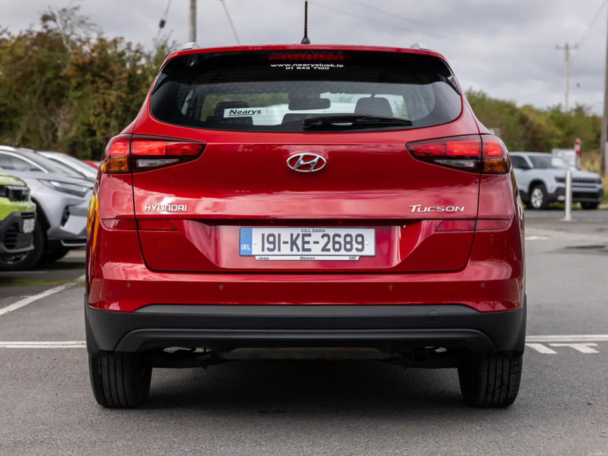 Hyundai Tucson IX35 COMFORT PETROL 5DR - Image 5