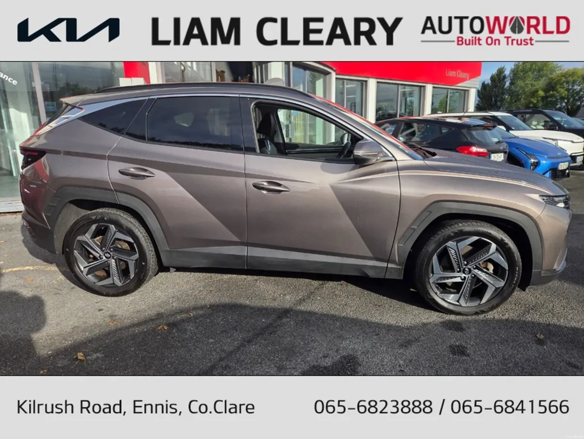 Hyundai Tucson IX35 EXECUTIVE PLUS HEV 5DR AUTO - Image 2