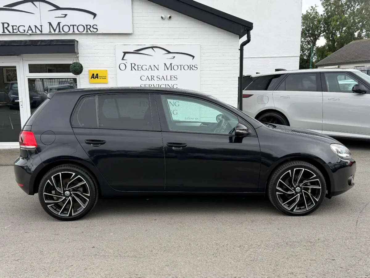 Volkswagen Golf 1.4 AUTO HIGHLINE - Image 2