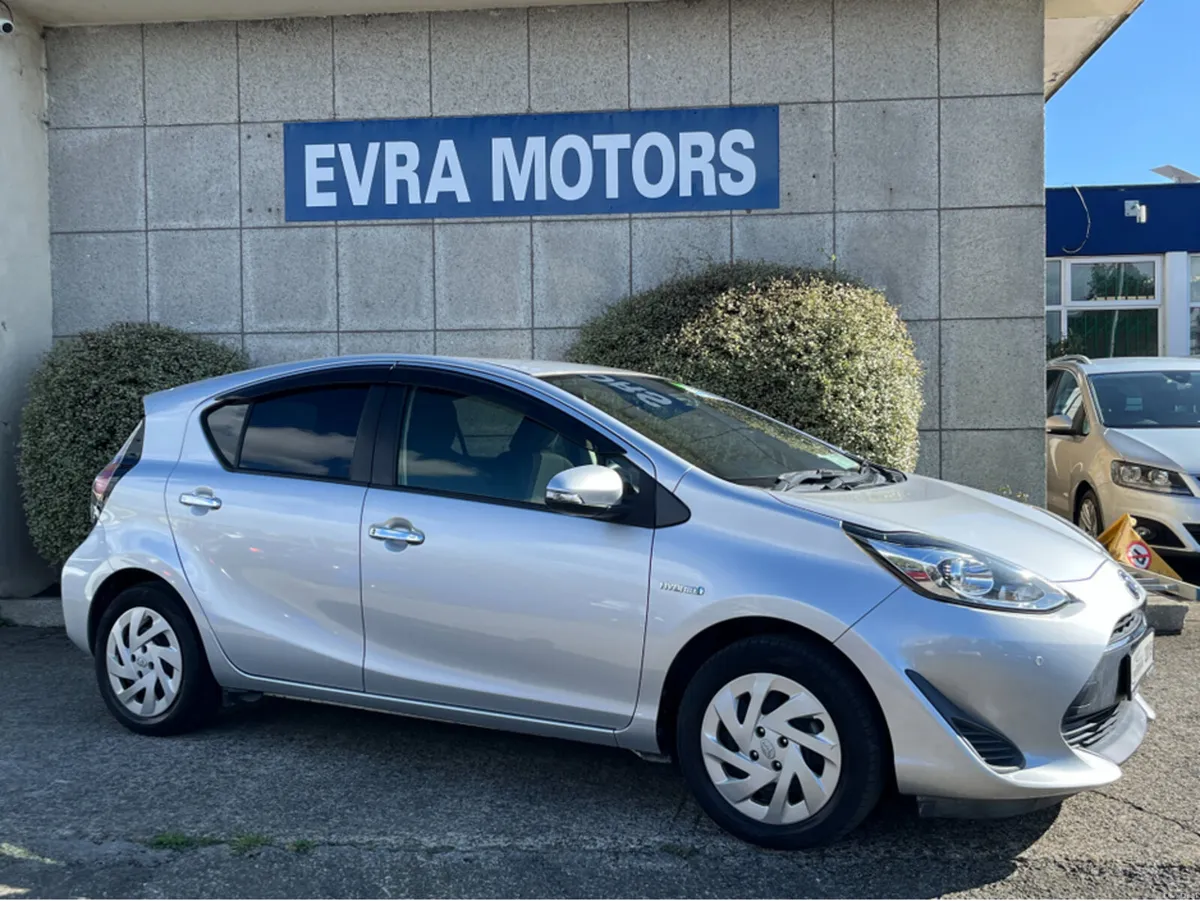 Toyota Aqua S STYLE AUTOMATIC HYBRID 1.5 PETROL // - Image 3