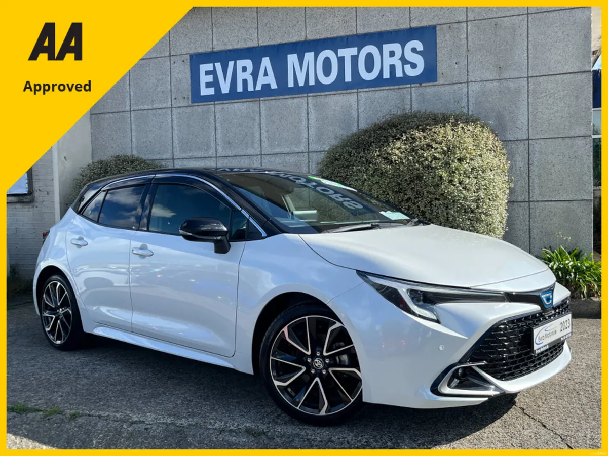 Toyota Corolla SPORT AUTOMATIC HYBRID 1.8 PETROL / - Image 1