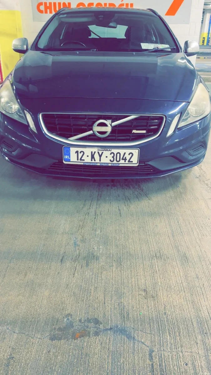 Volvo V60 2012 - Image 1