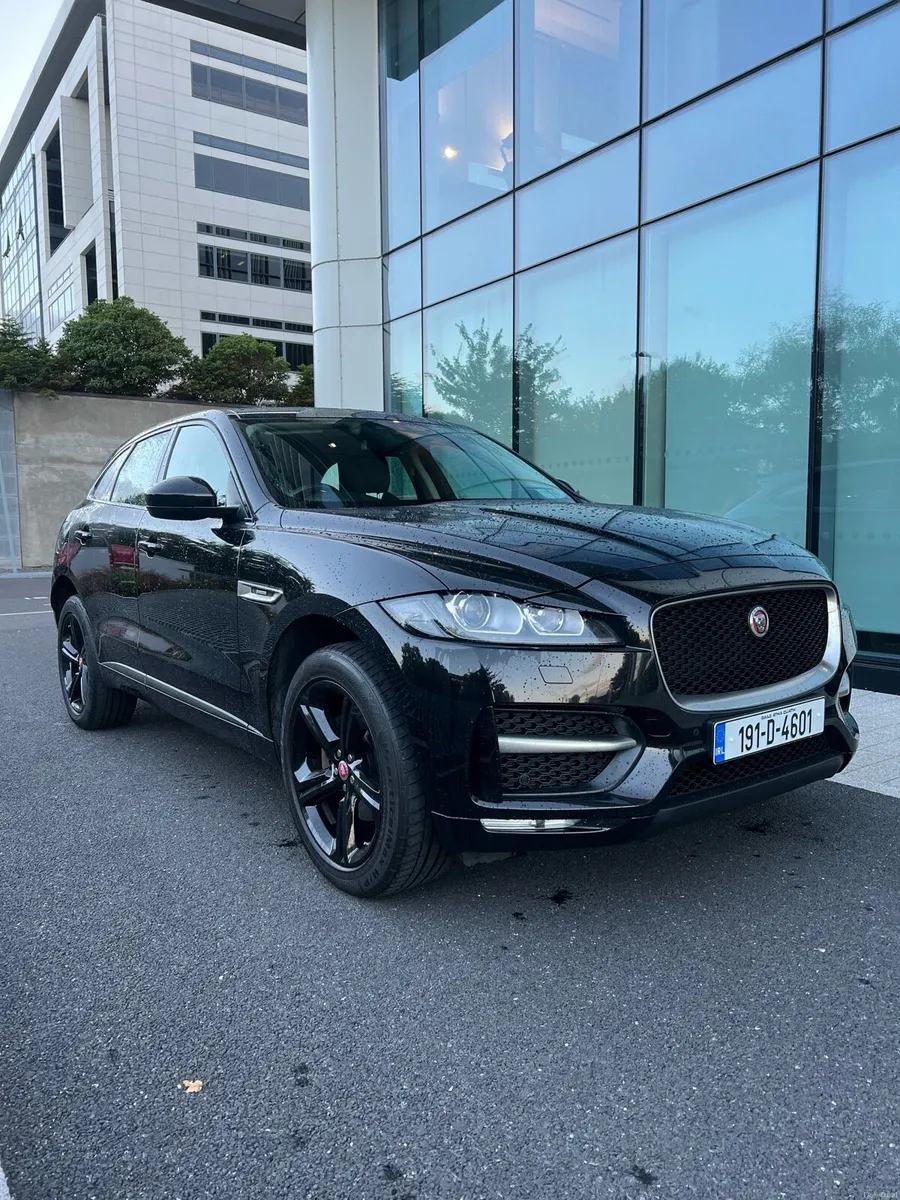 Jaguar F-pace R SPORT HIGH SPEC (NCT+Low mileage) - Image 1