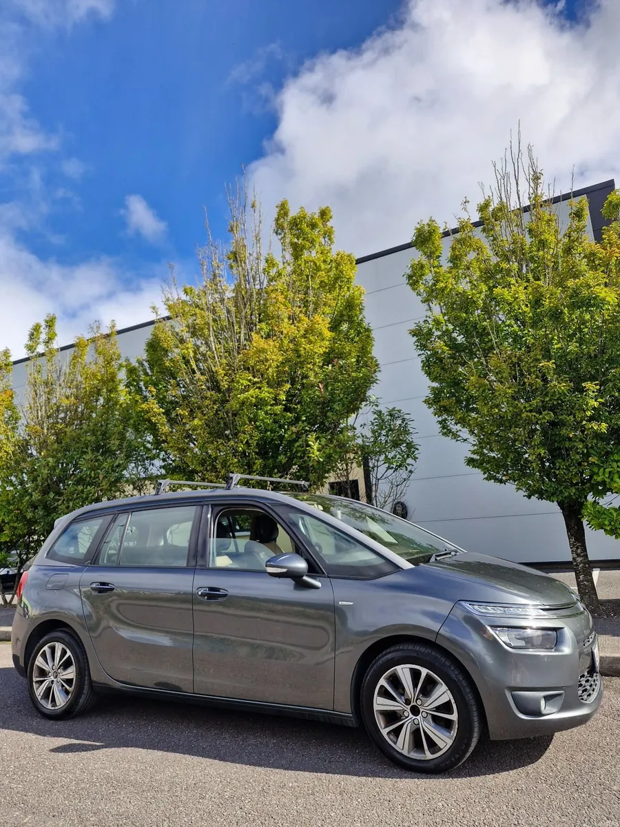 142 Citroen Grand Picasso 7 seater, Automatic - Image 2