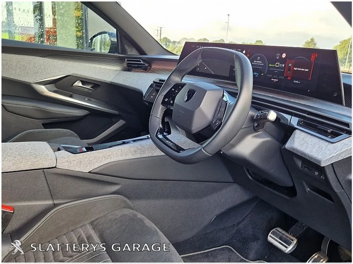 Peugeot 3008 BEV 73kWH 210BHP Allure 520km Range W - Image 4