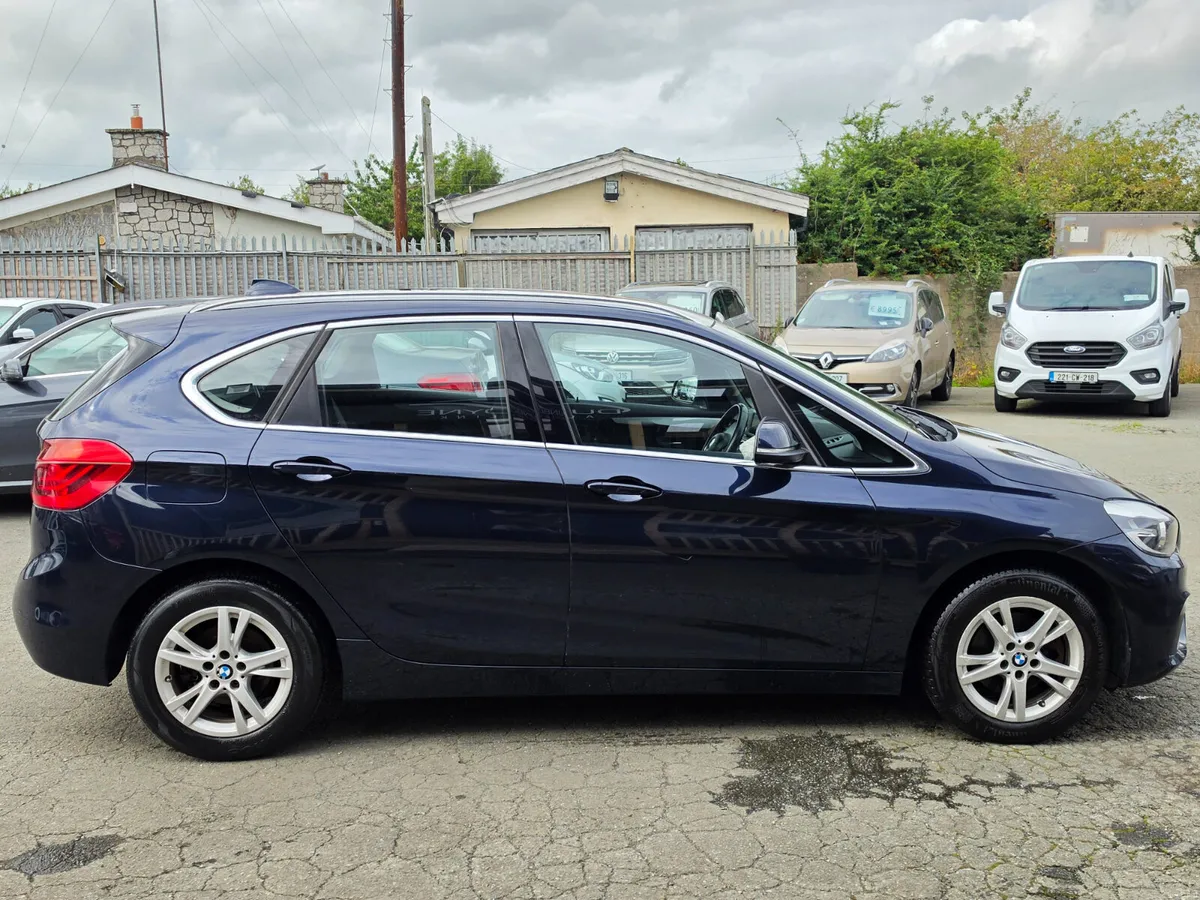 152 BMW 216d *LOW KMS*CLEAN* - Image 4