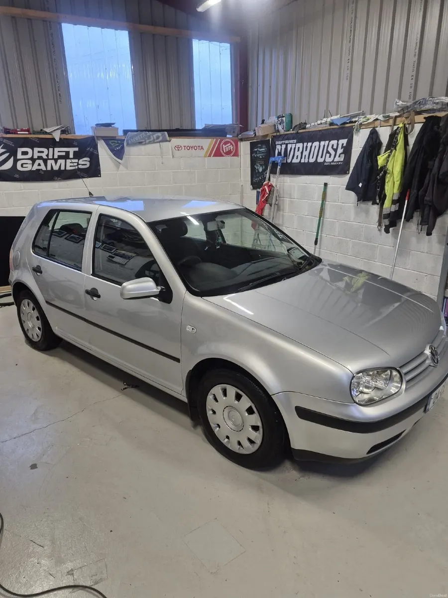 Volkswagen Golf 2004 - Image 6
