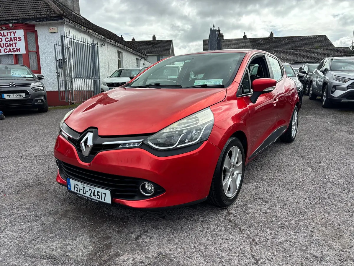Renault Clio 2015  PETROL    IDEAL  STARTER CAR - Image 2