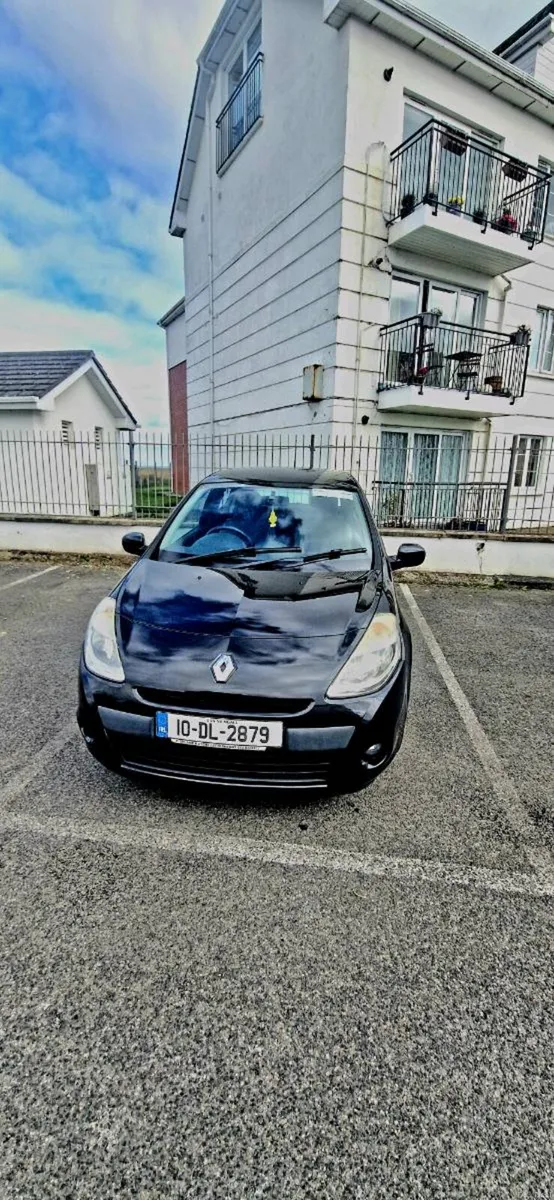 2010 Renault Clio 1.2 petrol Taxed and nct - Image 3
