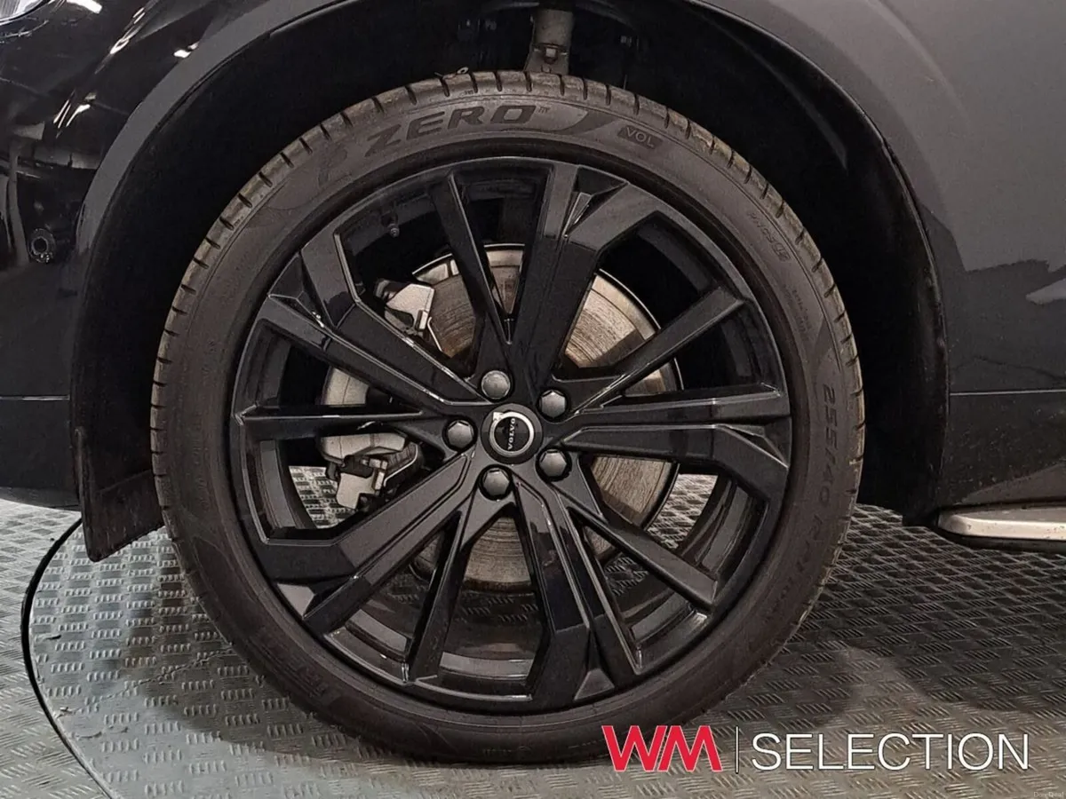 Volvo XC60 Black Edition  T6 350 - Image 6