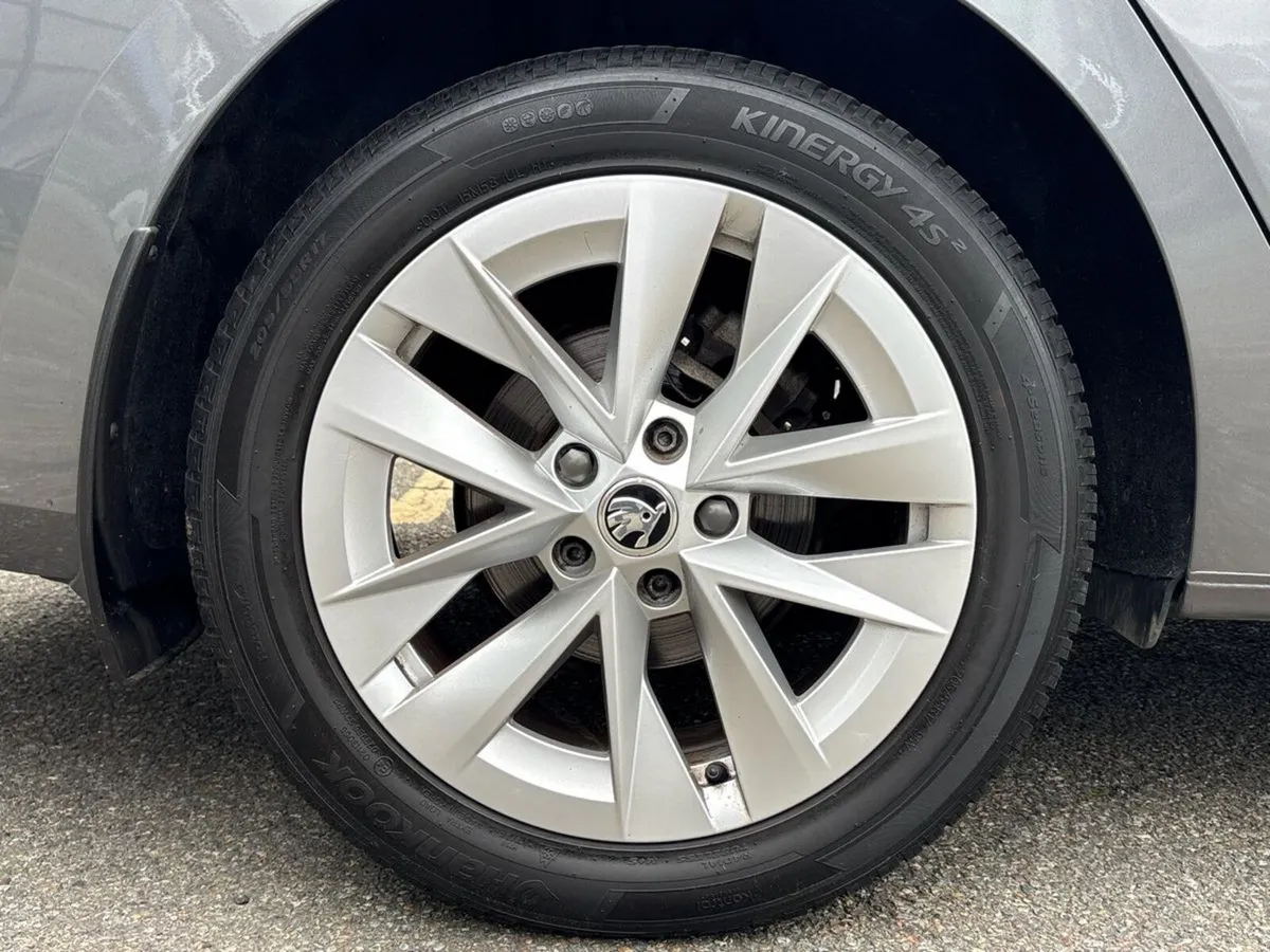 Skoda Octavia OCTAVIA AMB 2.0TDI 115HP - Image 5