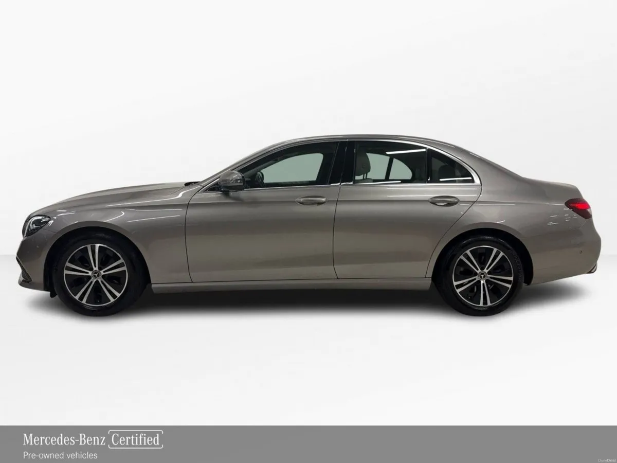 Mercedes-Benz E-Class E 220 D A/T Avantgarde - Image 6