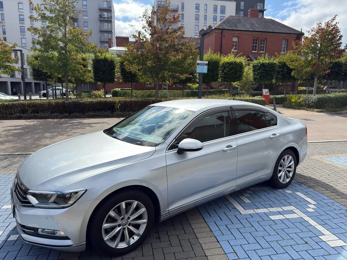 Car - Image 2