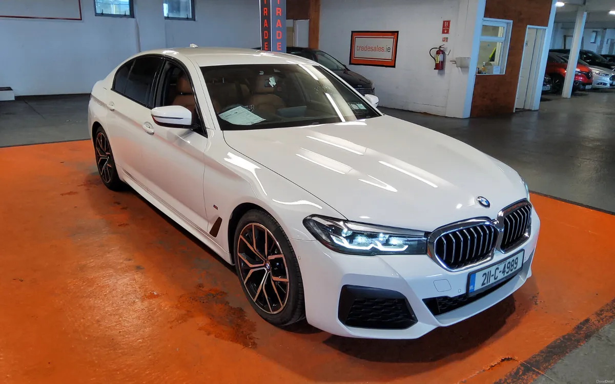 BMW 5-Series 2021 - Image 1