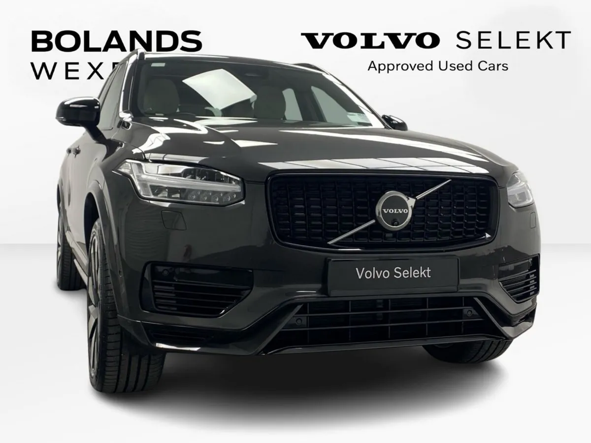 Volvo XC90 T8 PHEV 455hp Plus (Dark Theme) - Image 1
