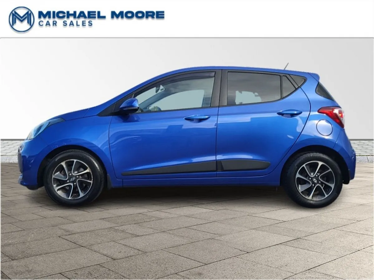 Hyundai i10 1.0 Petrol  Deluxe 5DR - Image 6