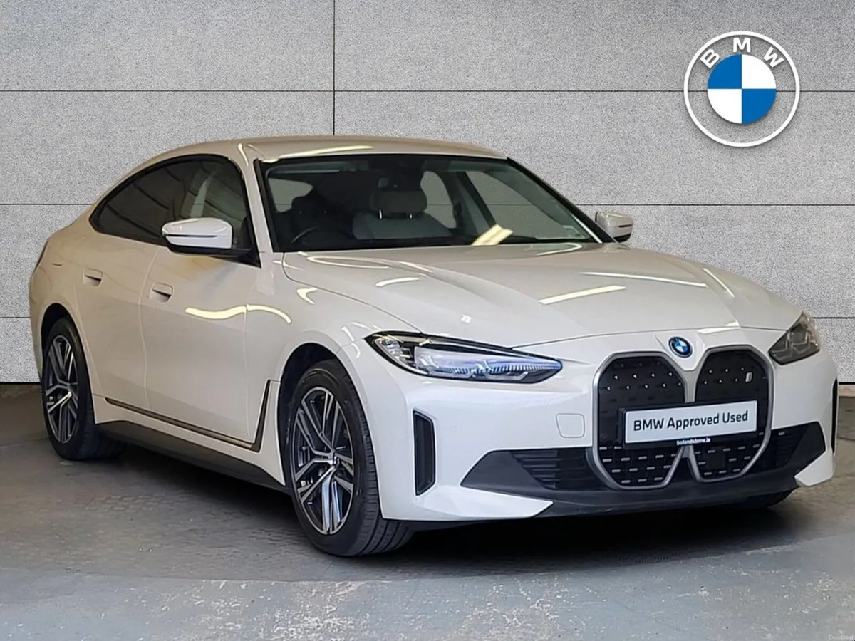 BMW i4 eDrive40 Sport - Image 1