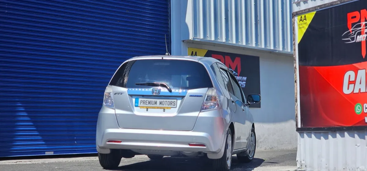Honda Fit Hybrid Automatic - Image 4