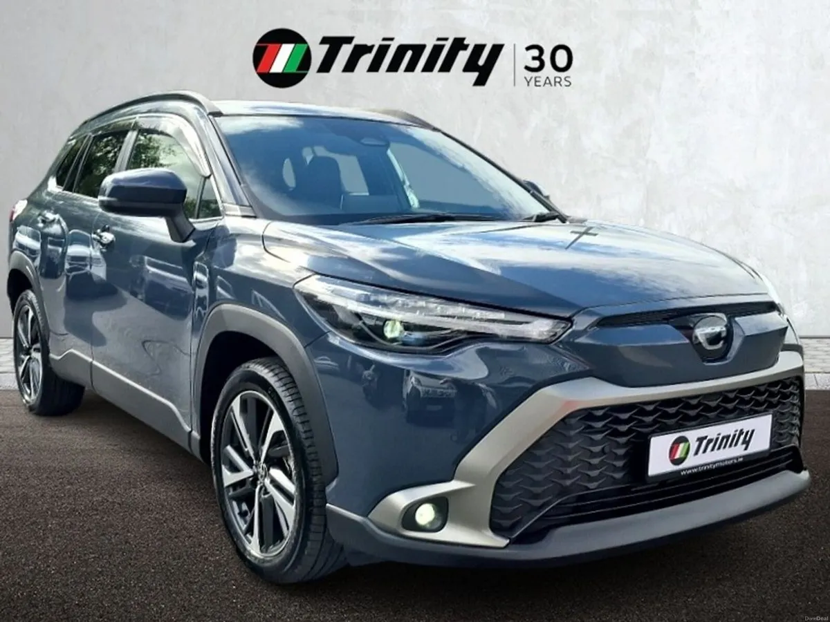 Toyota Corolla Cross ** Z HYBRID ** LOW KMS ** TRI - Image 1