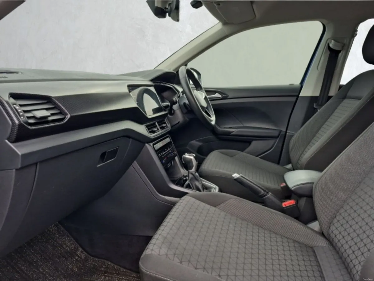 Volkswagen T-Cross ** HUGE SPEC ** AUTO ** TRINITY - Image 6