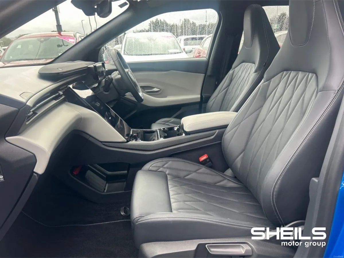 Ford Explorer Premium 77kWh Extended Range RWD - Image 5