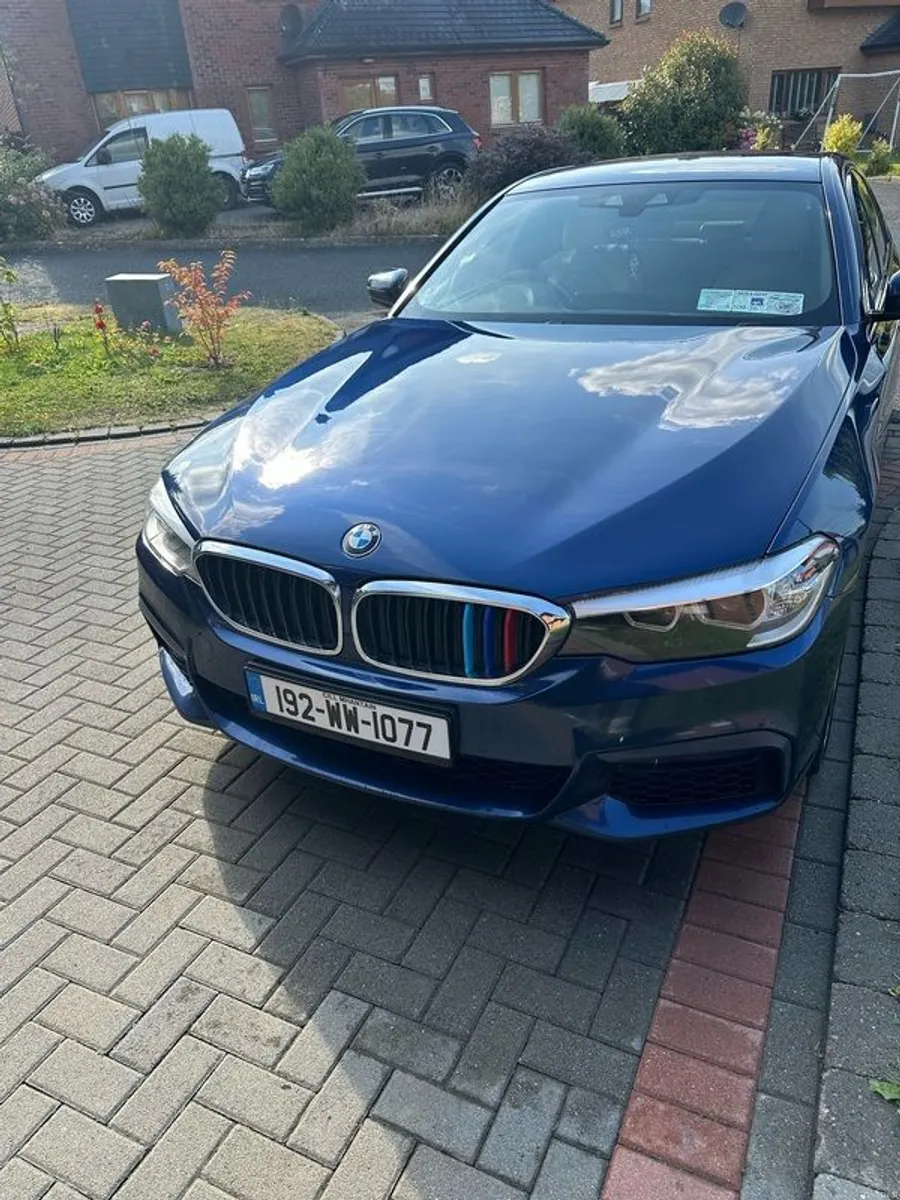 2019 Bmw 5-series - Image 3