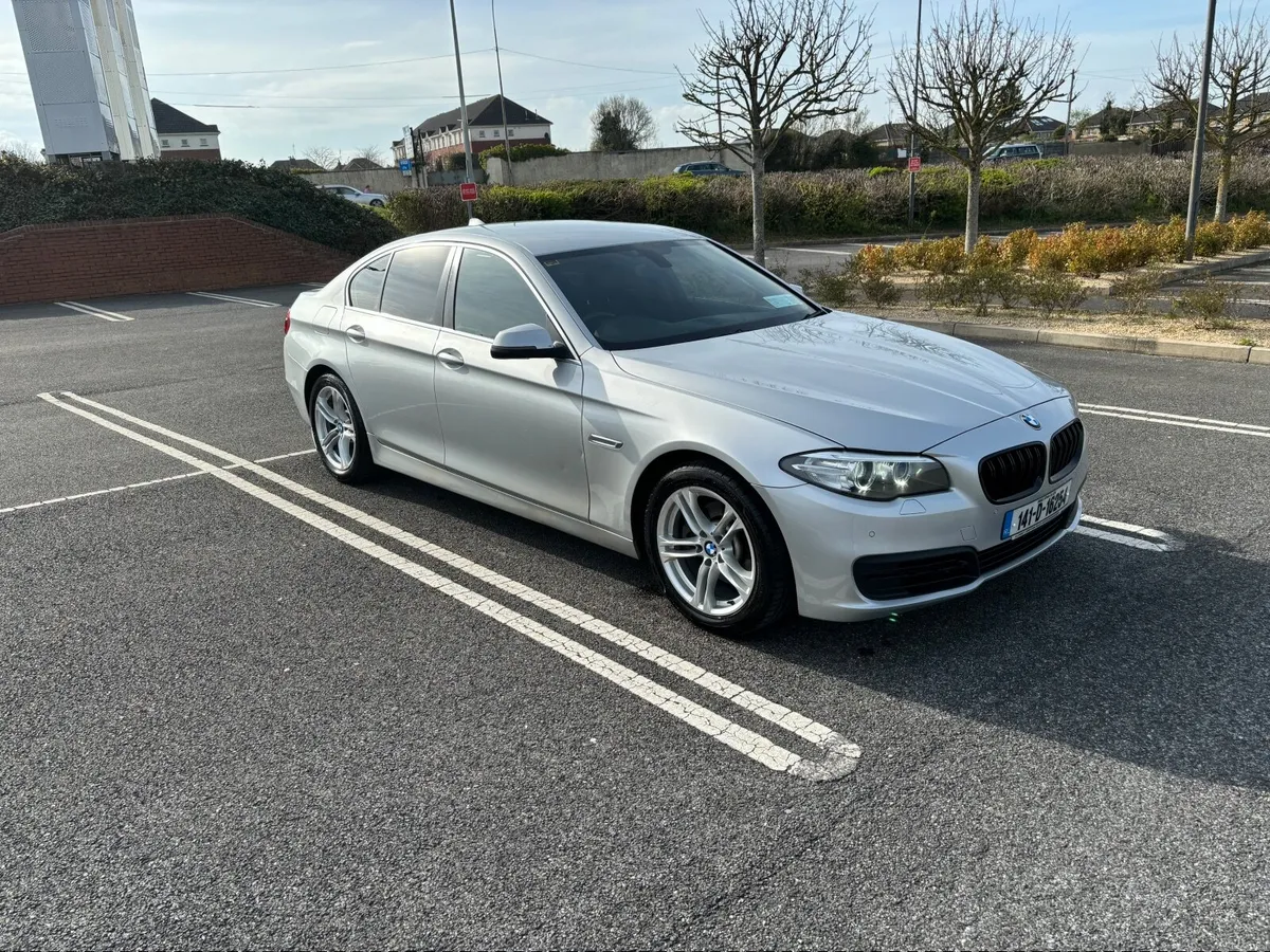 BMW 5-Series 2014 F10 LCI - Image 3