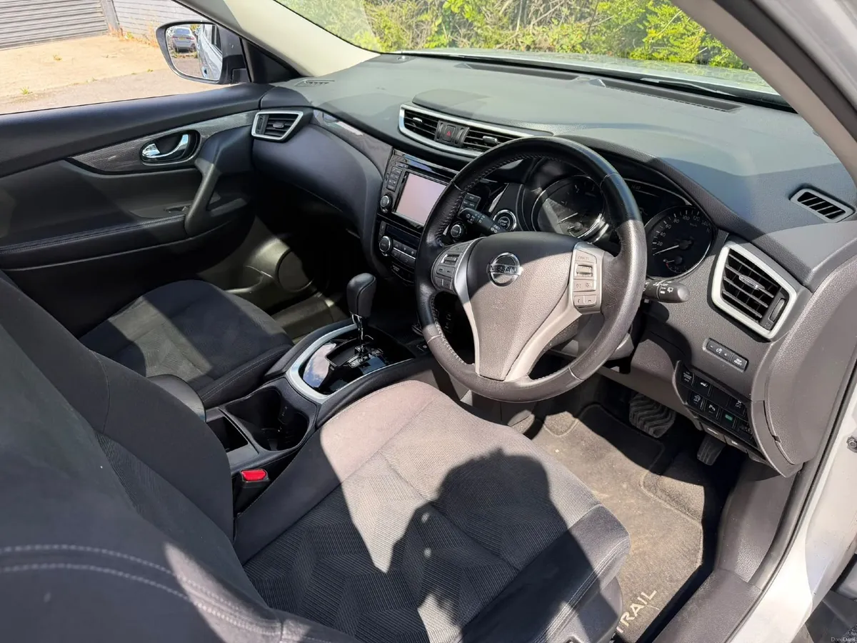 Nissan X-Trail 1.6 SV CVT 2018 [MINT CONDITION] - Image 5