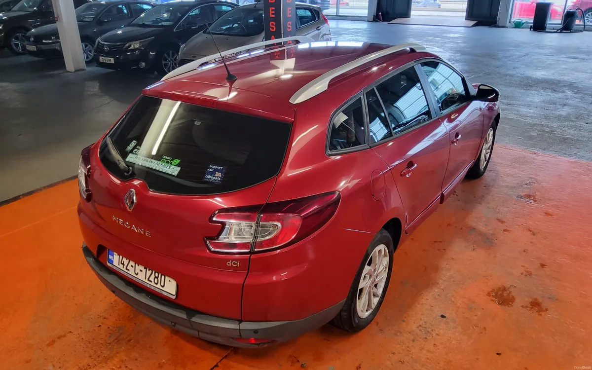 Renault Megane 2014 - Image 2