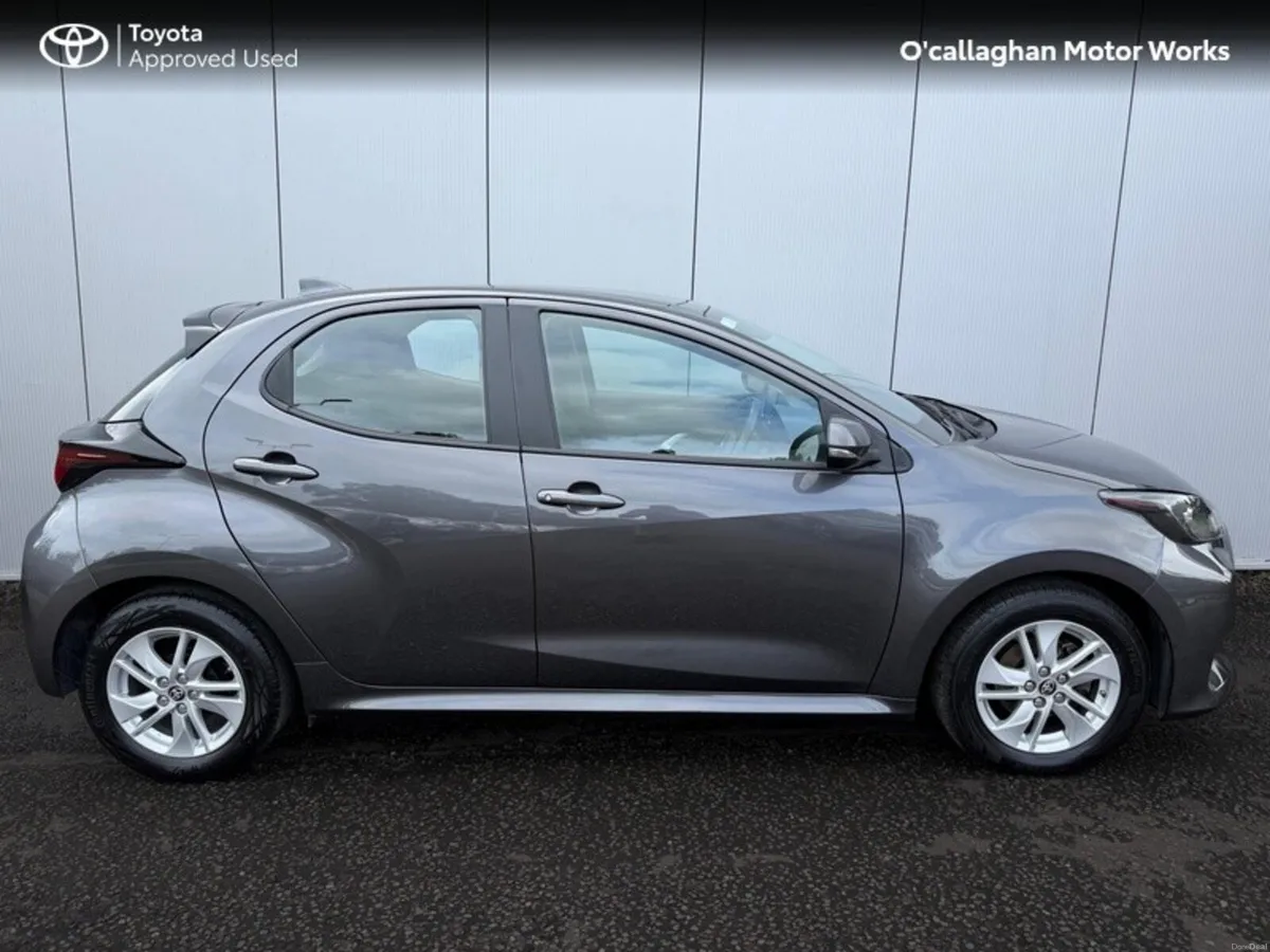 Toyota Yaris 1.5 LUNA 4DR - Image 5