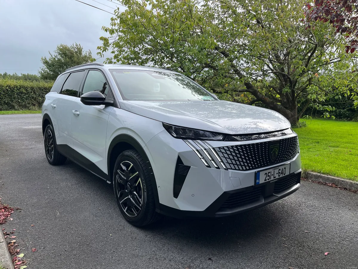 Peugeot 5008 2025 Hybrid - Image 5