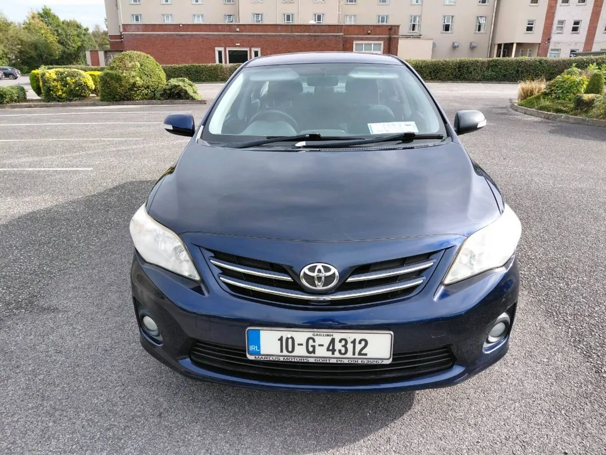 2010 Toyota corolla 1.3 petrol - Image 2
