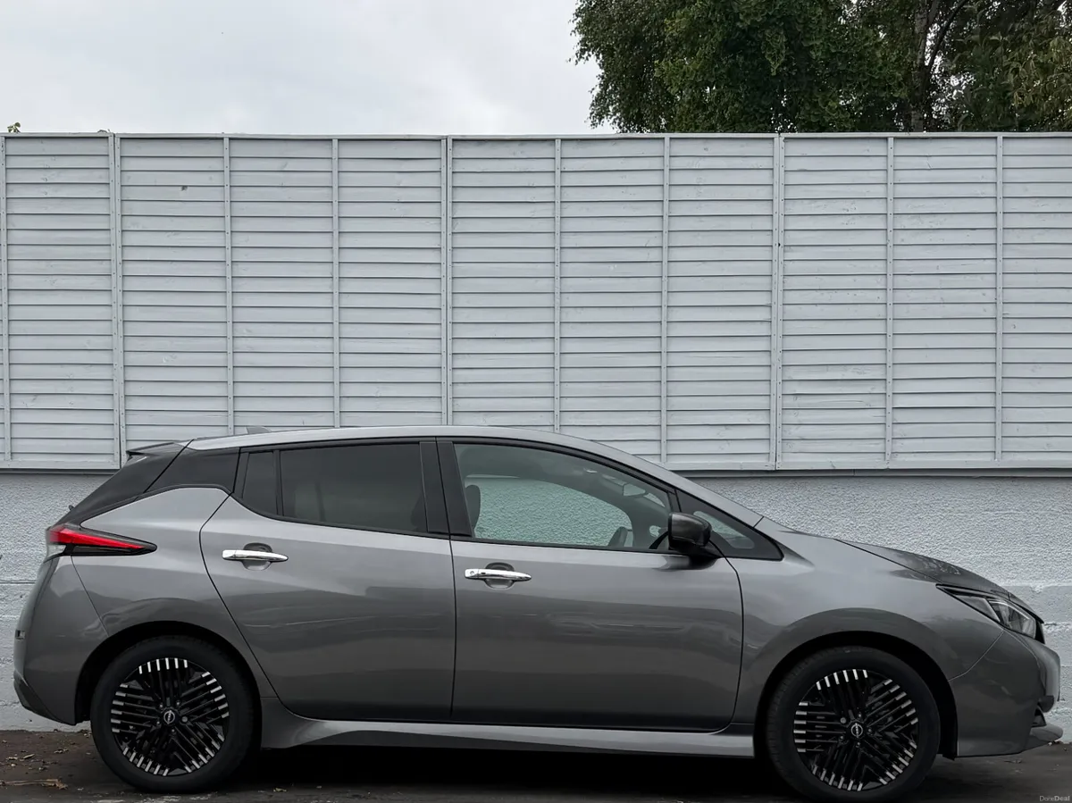 Nissan Leaf 2022 N-CONNECTA / APPLE & ANDROID AUTO - Image 2
