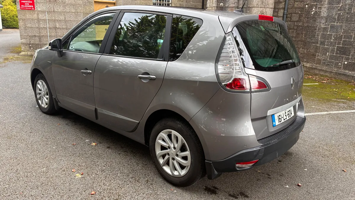 Renault Scenic 1.5 Dci only 79 Klms ! - Image 6
