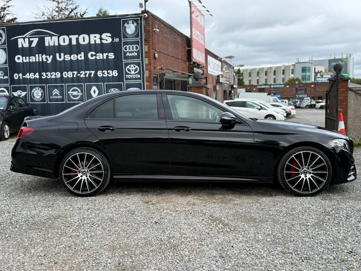 2018 Mercedes-Benz E Class  220 D AMG LINE AUTO - Image 2