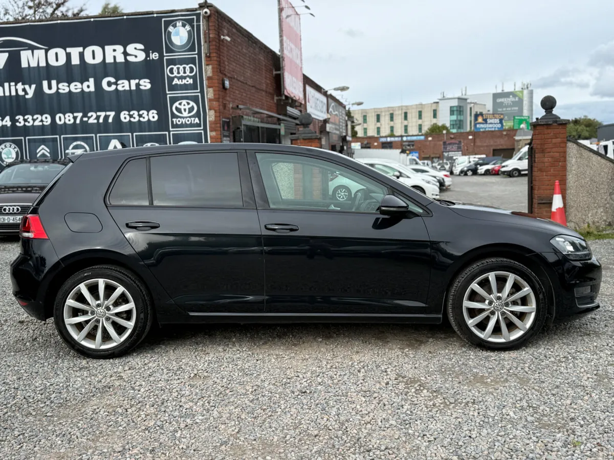 2015 Volkswagen Golf  1.4 HIGHLINE AUTO - Image 2