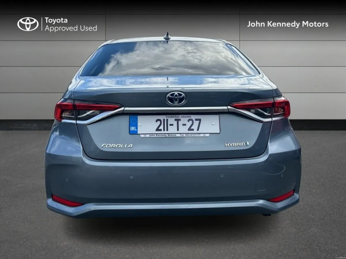 Toyota Corolla HYBRID SOL 4DR AUTO - Image 4