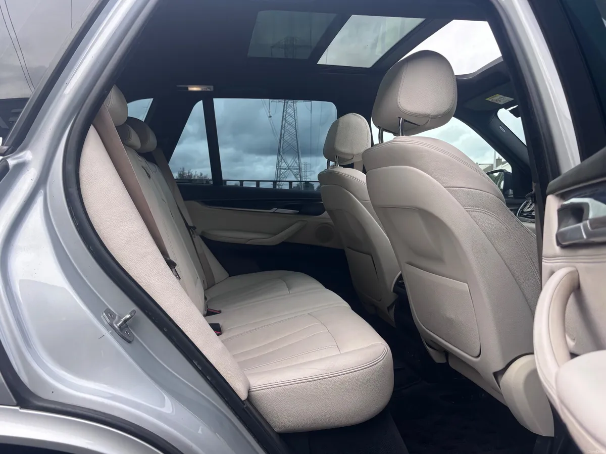 2017 BMW X5 XDRIVE 40e // HIGH SPEC - Image 5