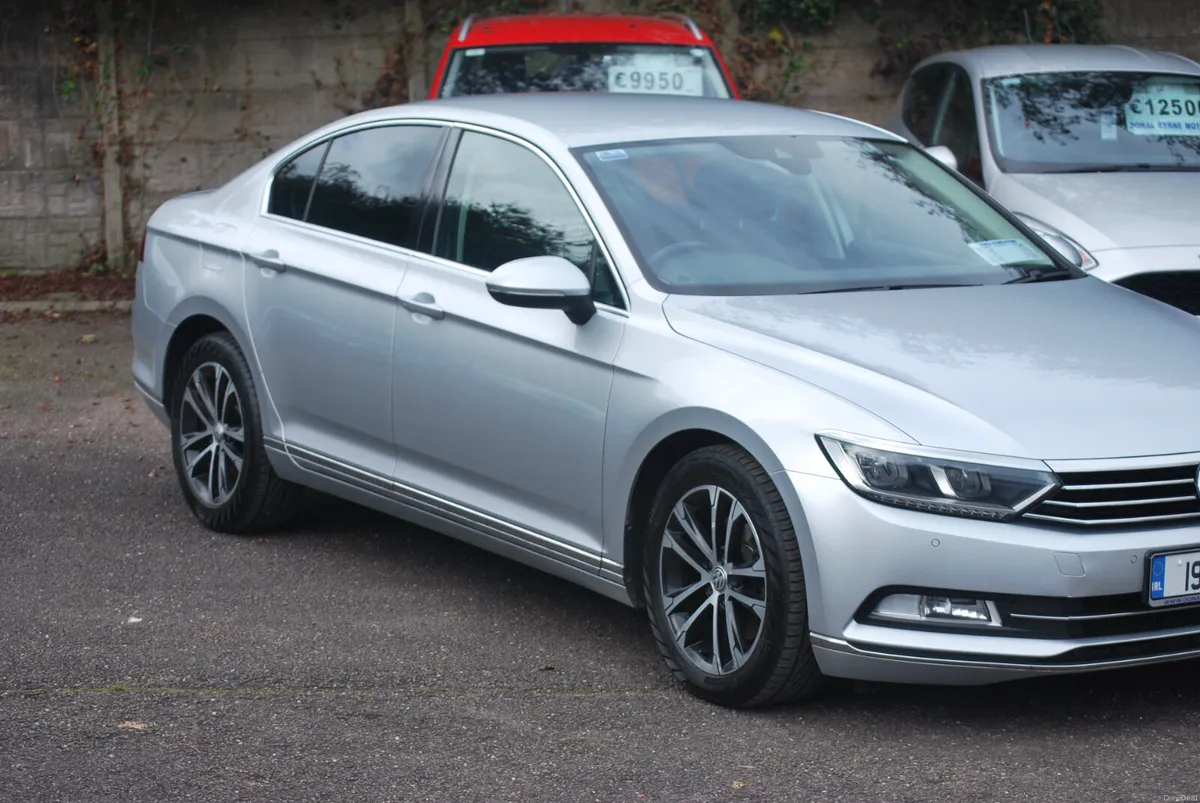 Volkswagen Passat 2019Highline 2.0 TDI - Image 3