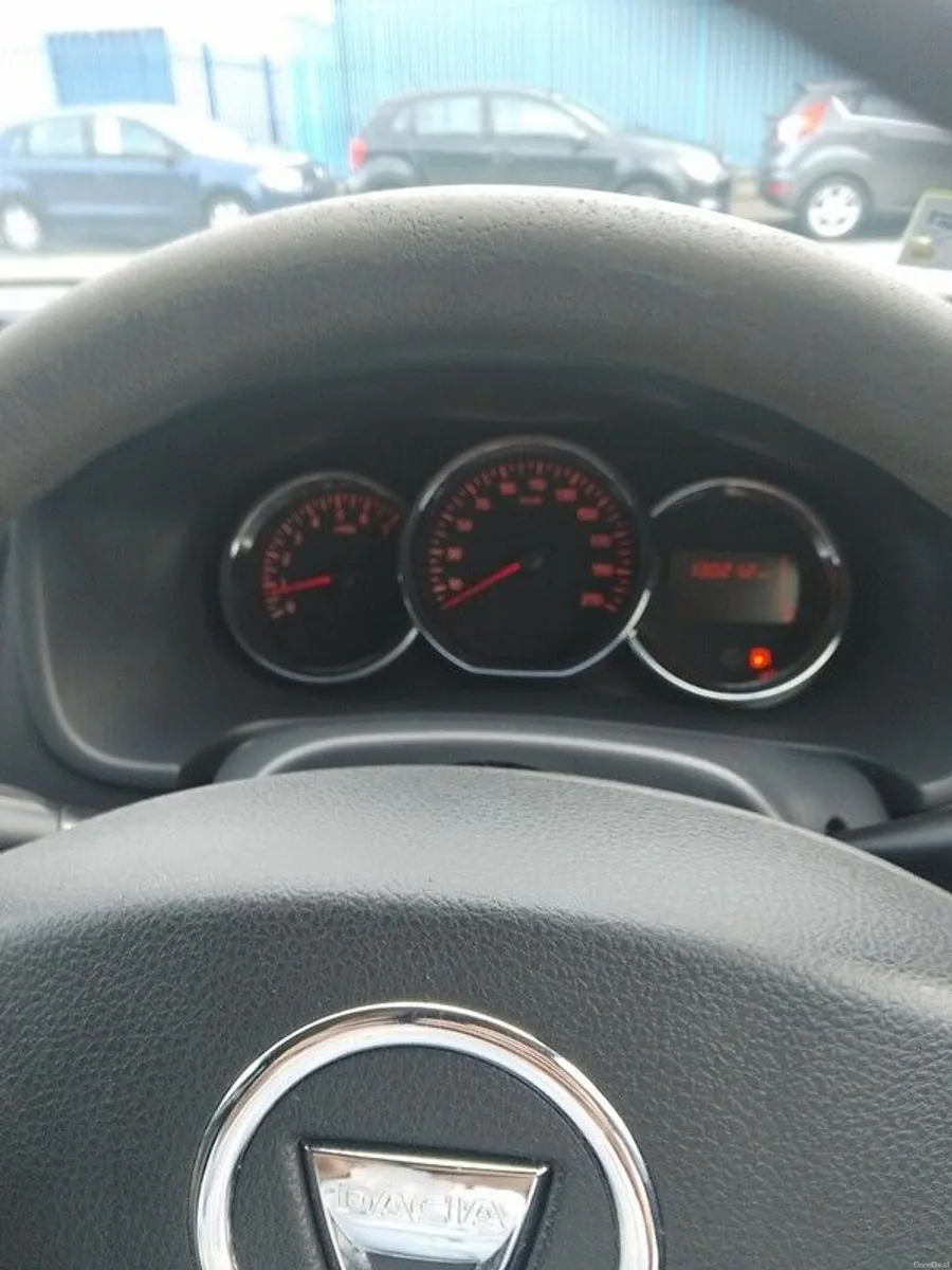 2016 Dacia Sandero - Image 5