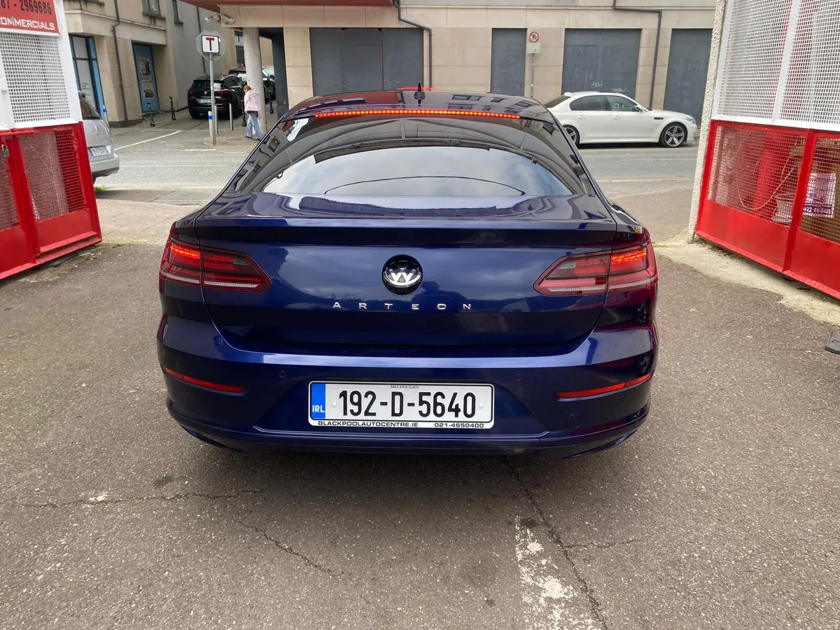 Volkswagen Arteon 2019 - Image 4