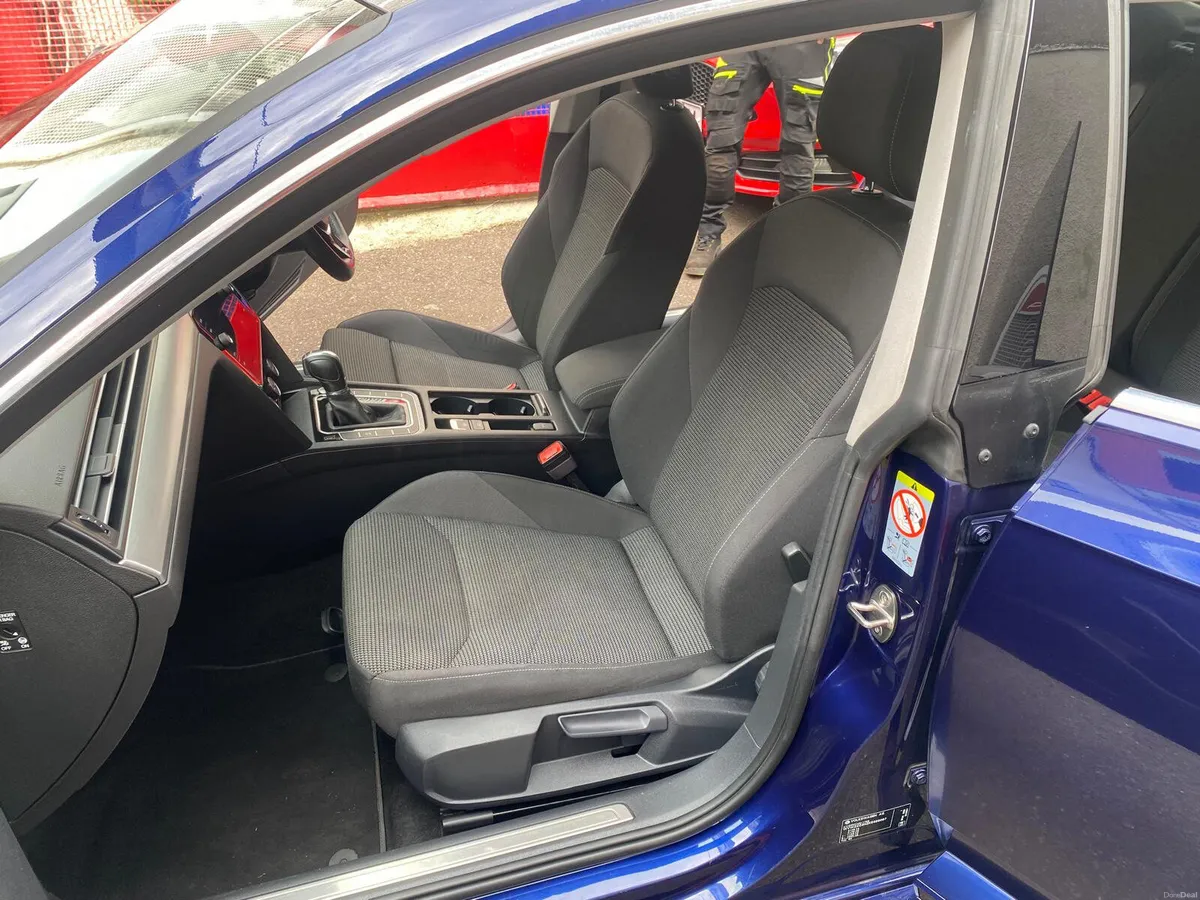 Volkswagen Arteon 2019 - Image 6