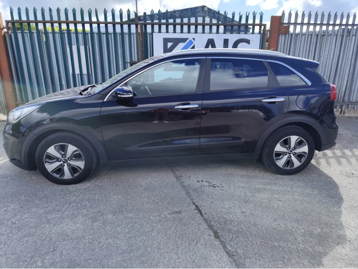 Kia Niro 1.6 GDI 2 104BHP 5DR AUTO HYBRID - Image 5