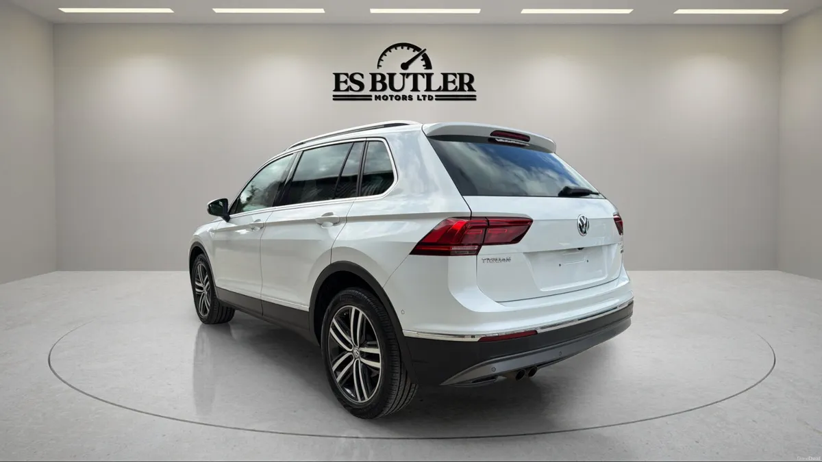 2018 VW Tiguan 2.0TDI AUTO HIGHLINE 4MOTION - Image 3