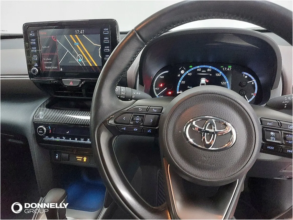 Toyota Yaris 1.5 Hybrid Excel 5dr CVT - Image 4